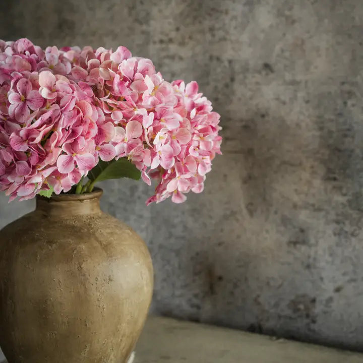 16" Pink Hydrangea Stem