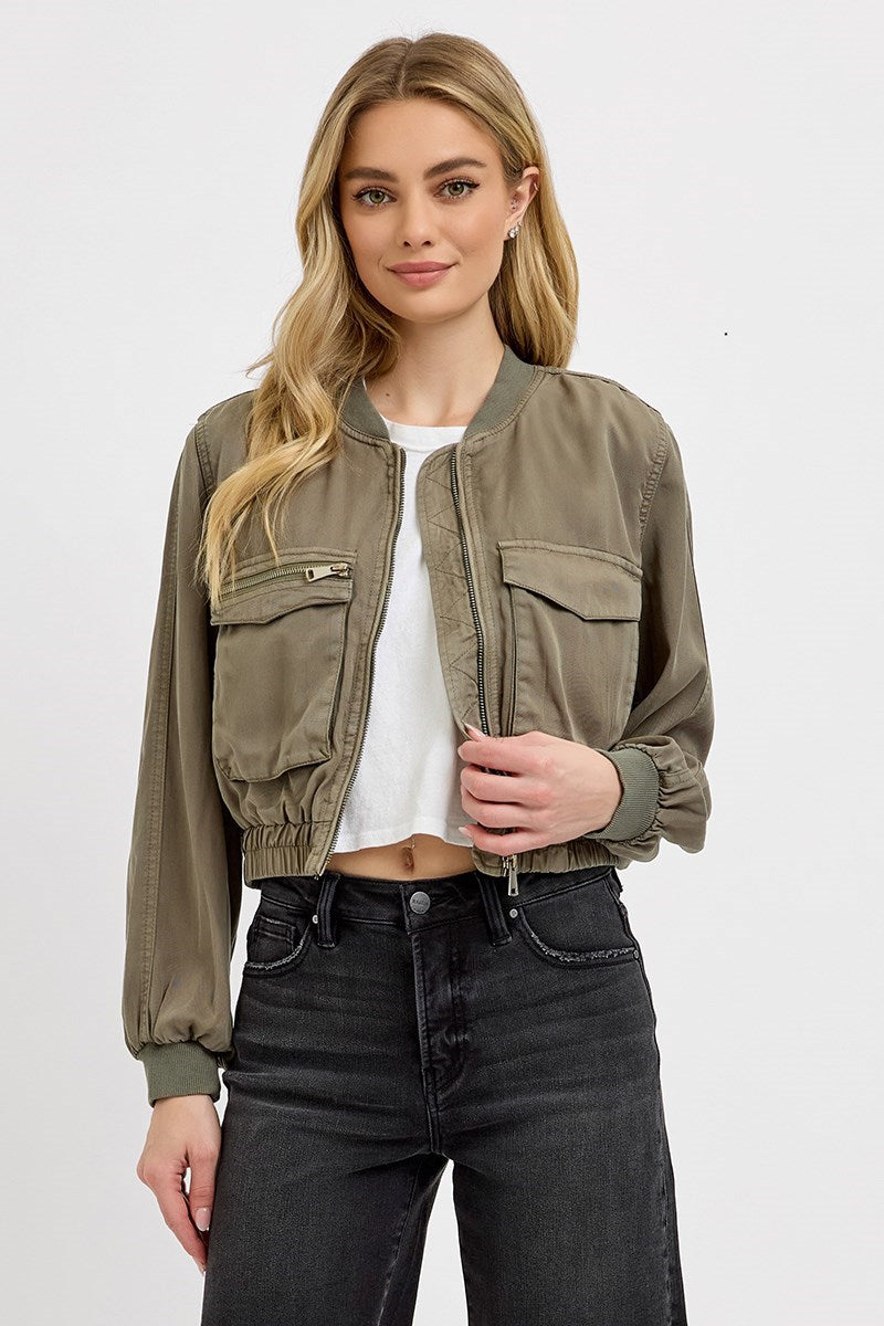 Risen Bomber Jacket Olive