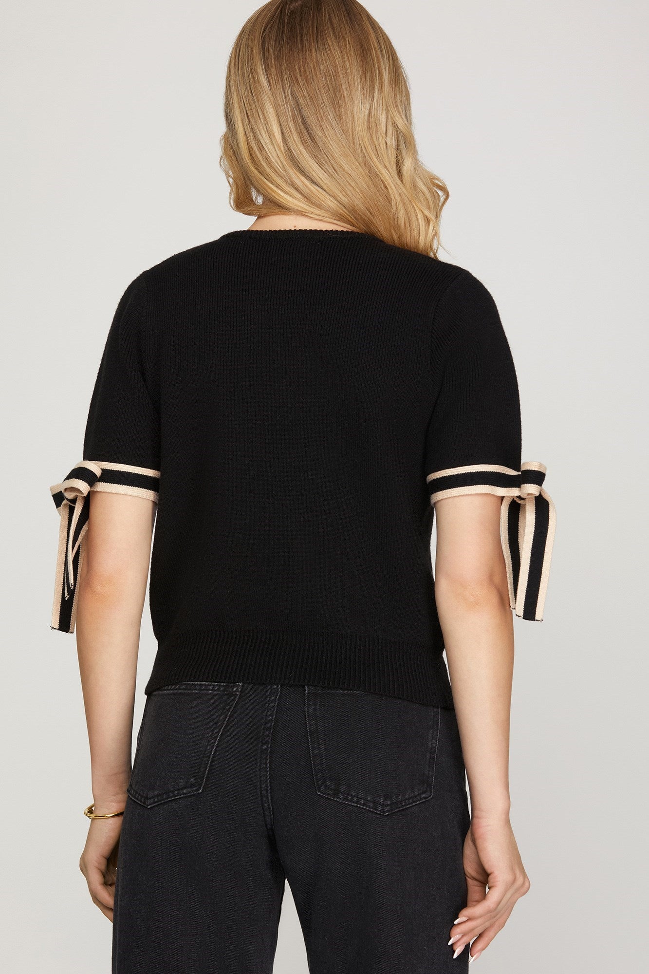 Short Sleeve Sweater with Bow Tie sleeves and Contrast Detail