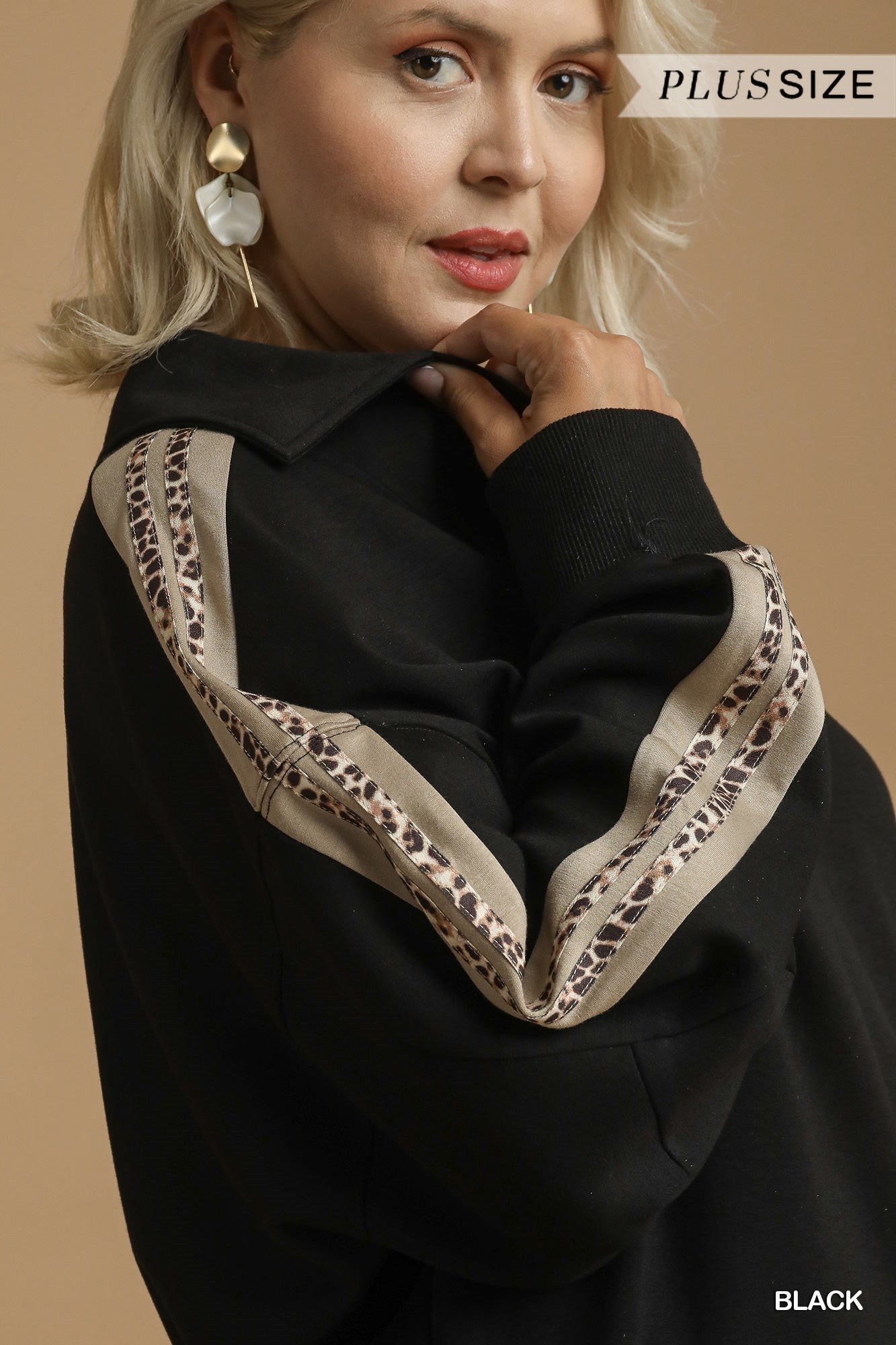 Curvy Luxeknit Pullover Sweatshirt with Leopard Stripe Sleeve