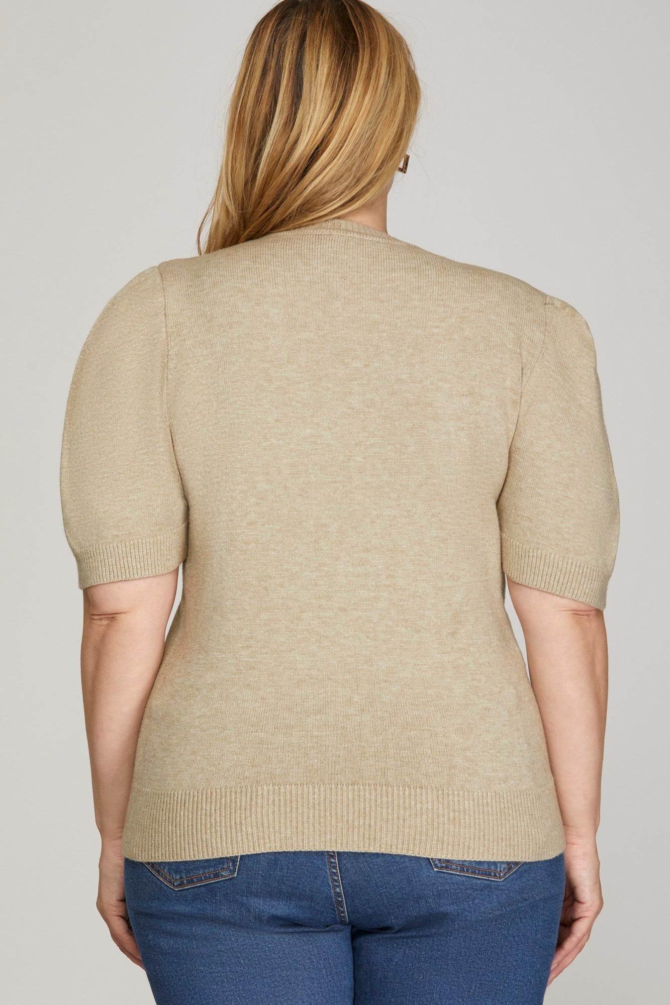 Curvy Short sleeve puff sleeve sweater top